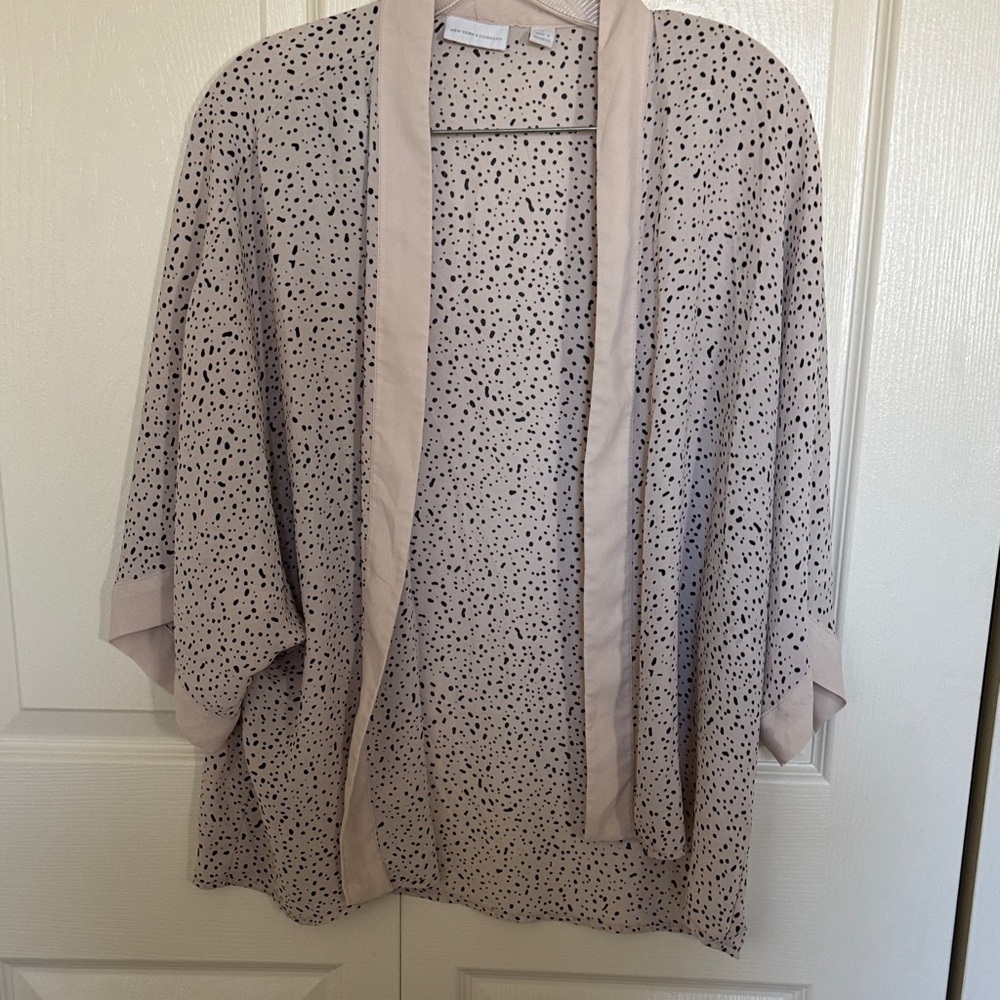 New York & Company Beige and Black Dotted Kimono Top